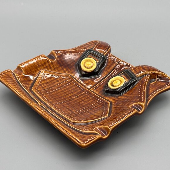 Vintage Japan Overalls Ashtray – Ceramic Bib Overalls Catchall Dish - Picture 7 of 8